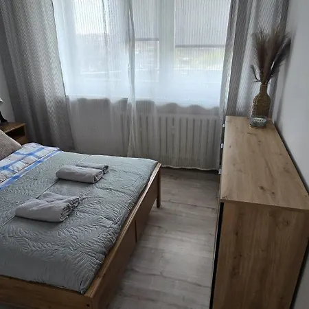 Apartment Stars 86 *